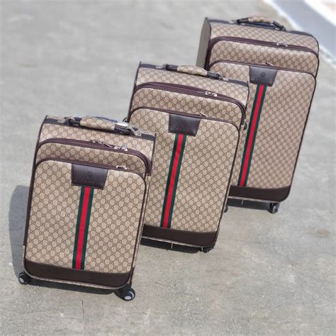 juego de maletas gucci de hombre|Bolsos Gucci de hombre .